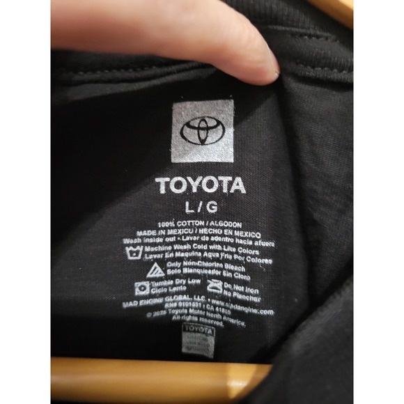 TOYOTA TUNDRA TRD PRO TRUCK GRAPHIC T-SHIRT Size L - Picture 2 of 4